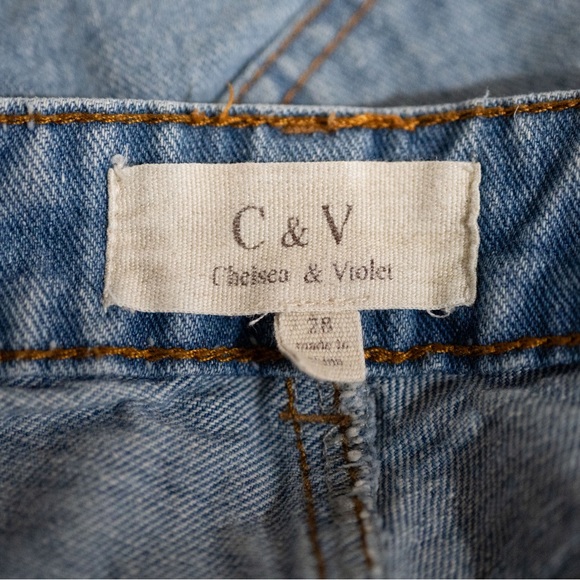 Chelsea & Violet Ripped Jeans - Picture 3 of 3